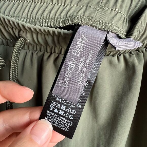 Sweaty Betty Women's Explorer Mini Skirt Ivy Green size M - Picture 9 of 11